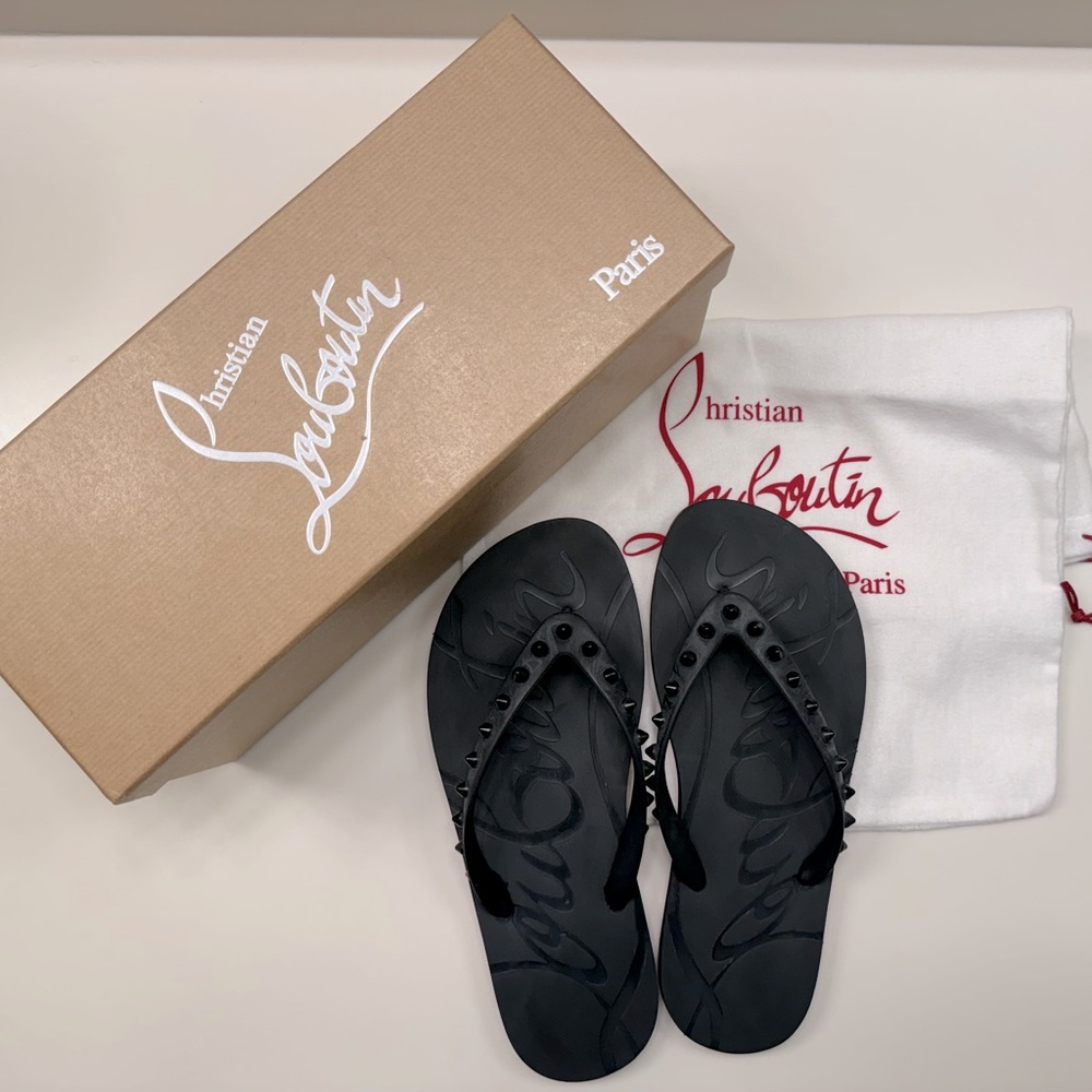 Christian Louboutin - Loubi Flip Donna Flat, Black, Size 38